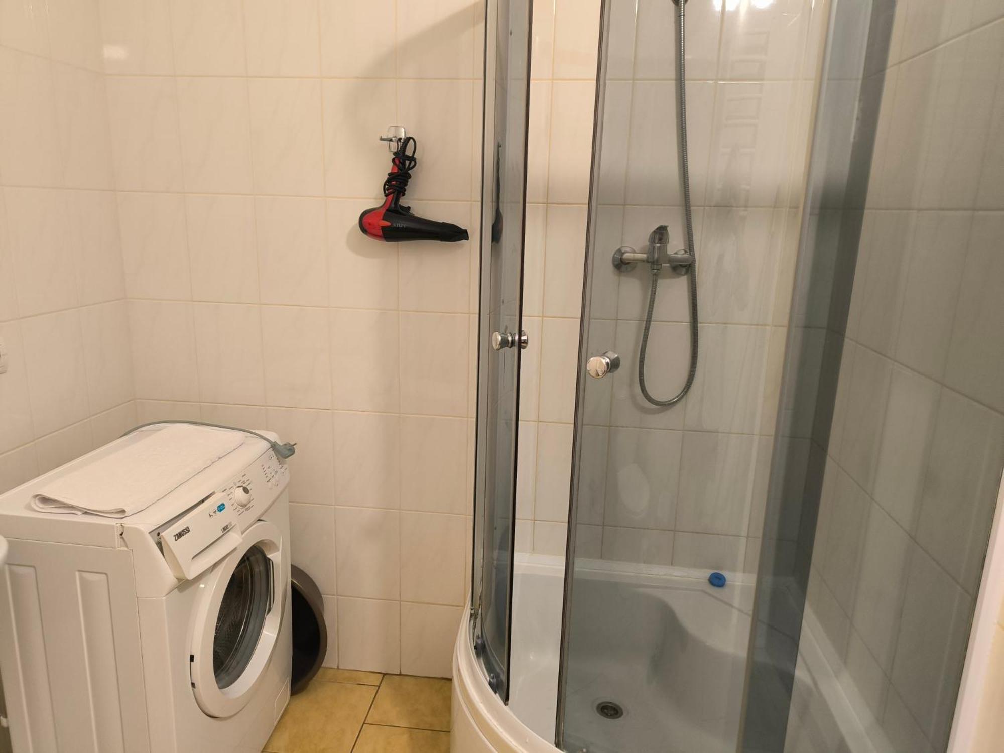 Apartments Domovik Parkaniya, 2A Mukacheve Luaran gambar