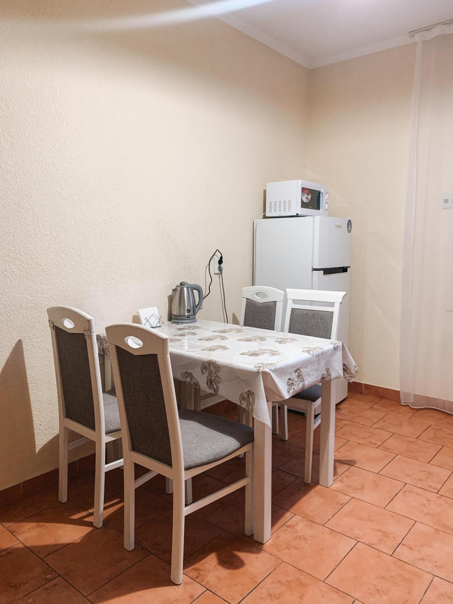 Apartments Domovik Parkaniya, 2A Mukacheve Luaran gambar