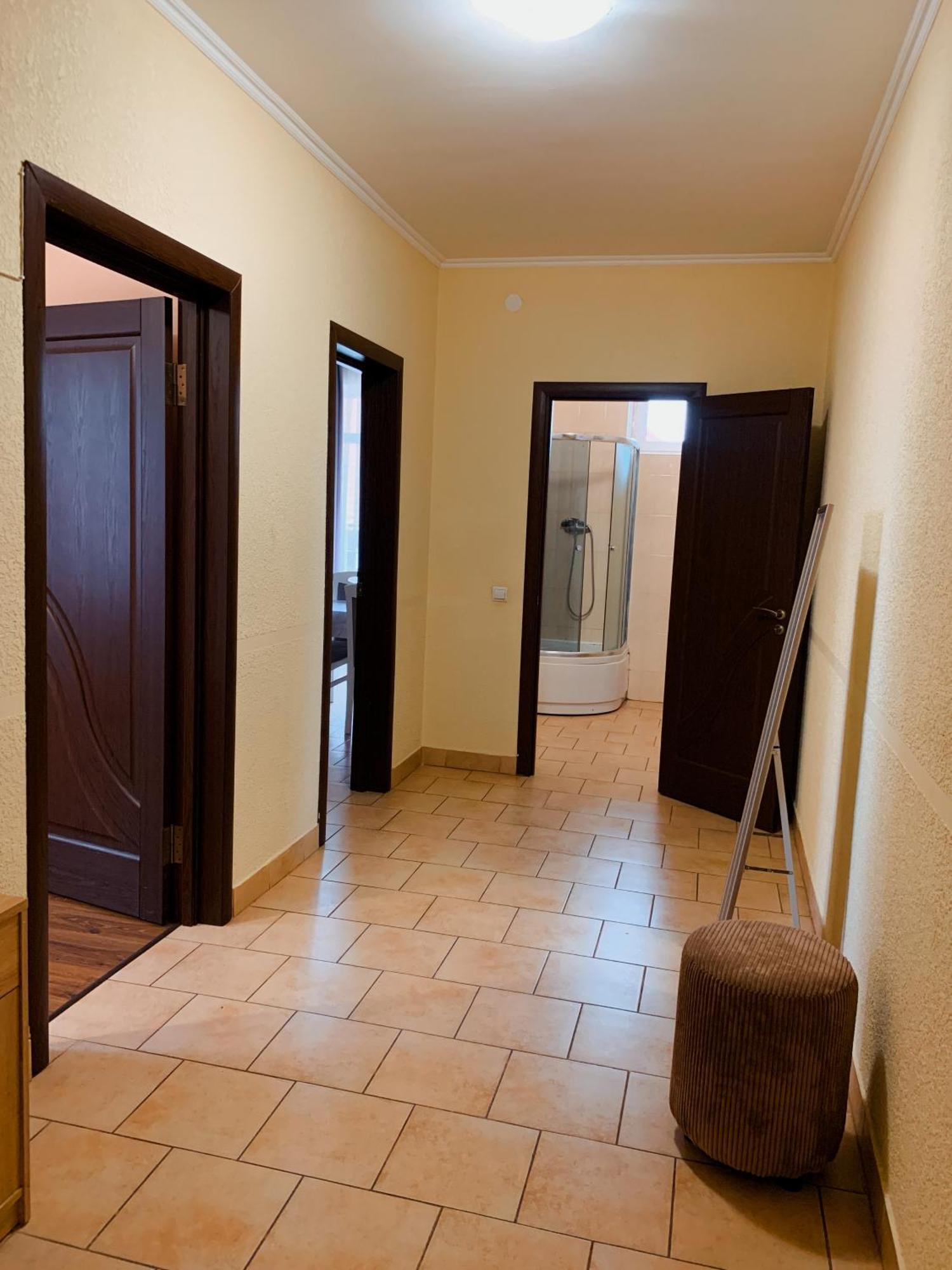 Apartments Domovik Parkaniya, 2A Mukacheve Luaran gambar
