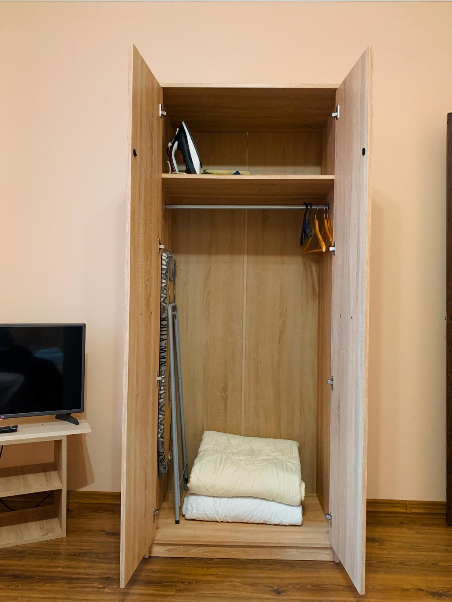 Apartments Domovik Parkaniya, 2A Mukacheve Luaran gambar
