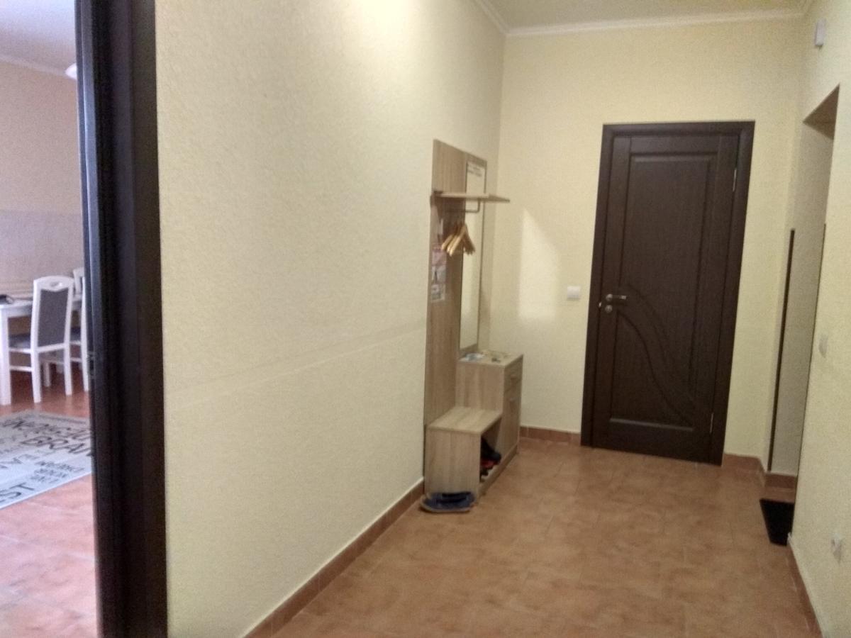 Apartments Domovik Parkaniya, 2A Mukacheve Luaran gambar